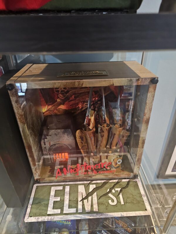 Freddy Special Nightmare on Elm Street Premium Box
