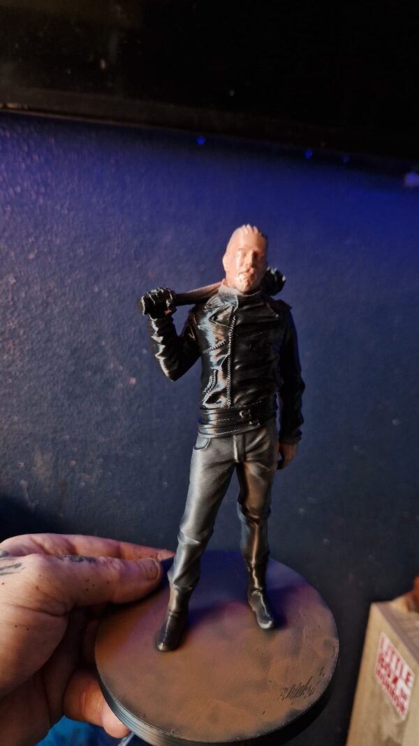 THE WALKING DEAD - NEGAN BASEBALL BAT SCENE - Image 4