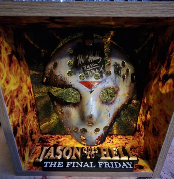FRIDAY THE 13TH JASON GOES TO HELL - SIGNED BY KANE HODDER