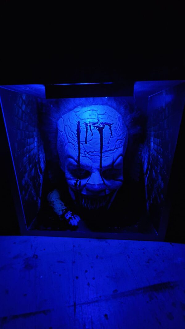 PENNYWISE THE ANGRY CLOWN - Image 4