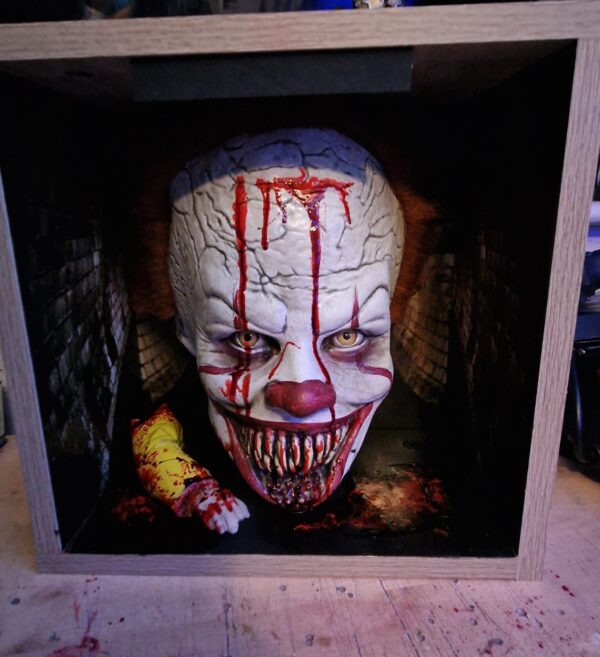 PENNYWISE THE ANGRY CLOWN - Image 2