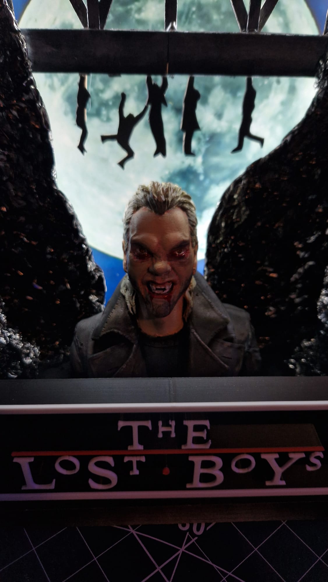 THE LOST BOYS - Image 12