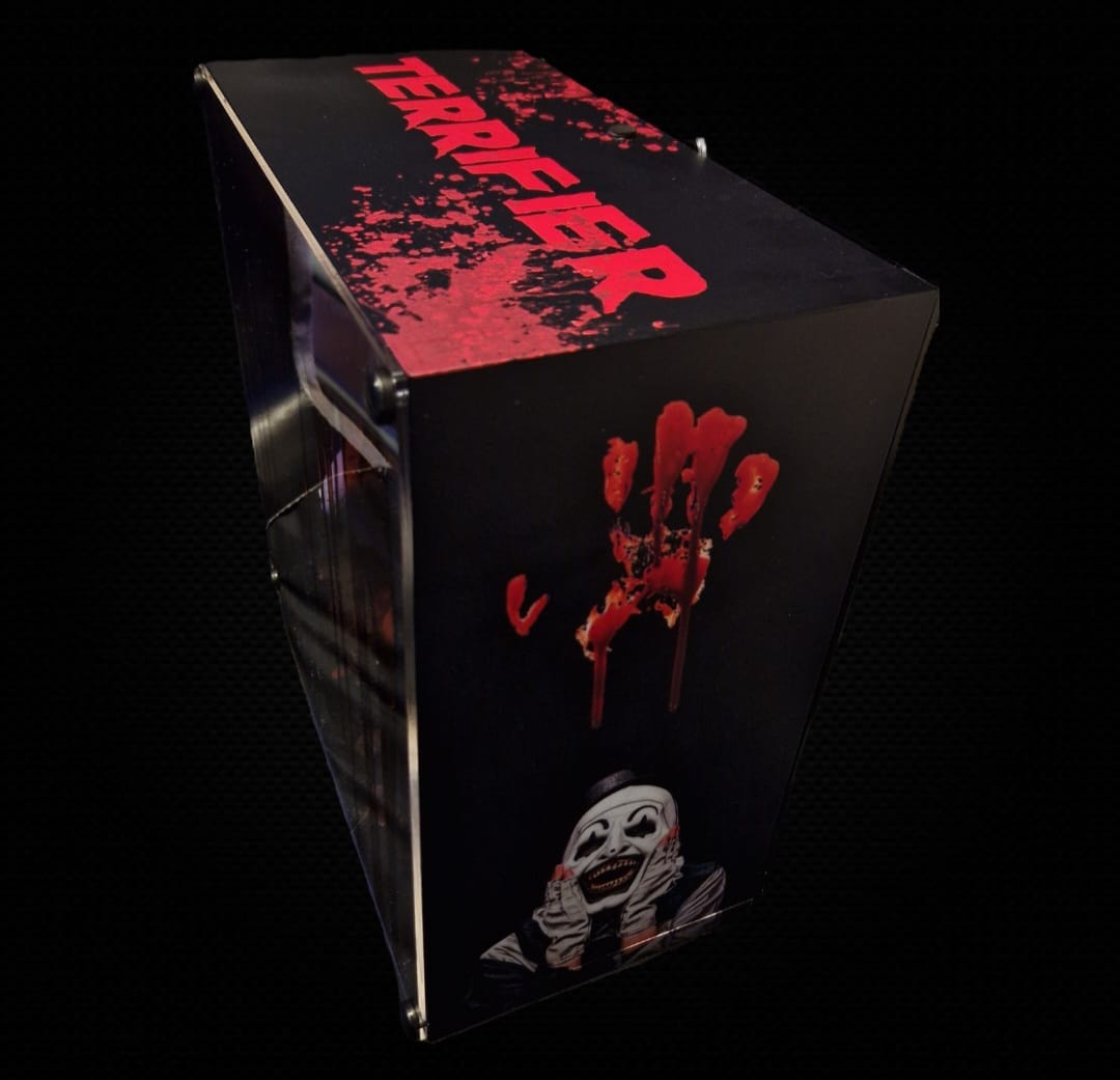 TERRIFIER WRAPPED BOX SIGNED BY DAVID HOWARD THORNTON ART THE CLOWN - Image 2