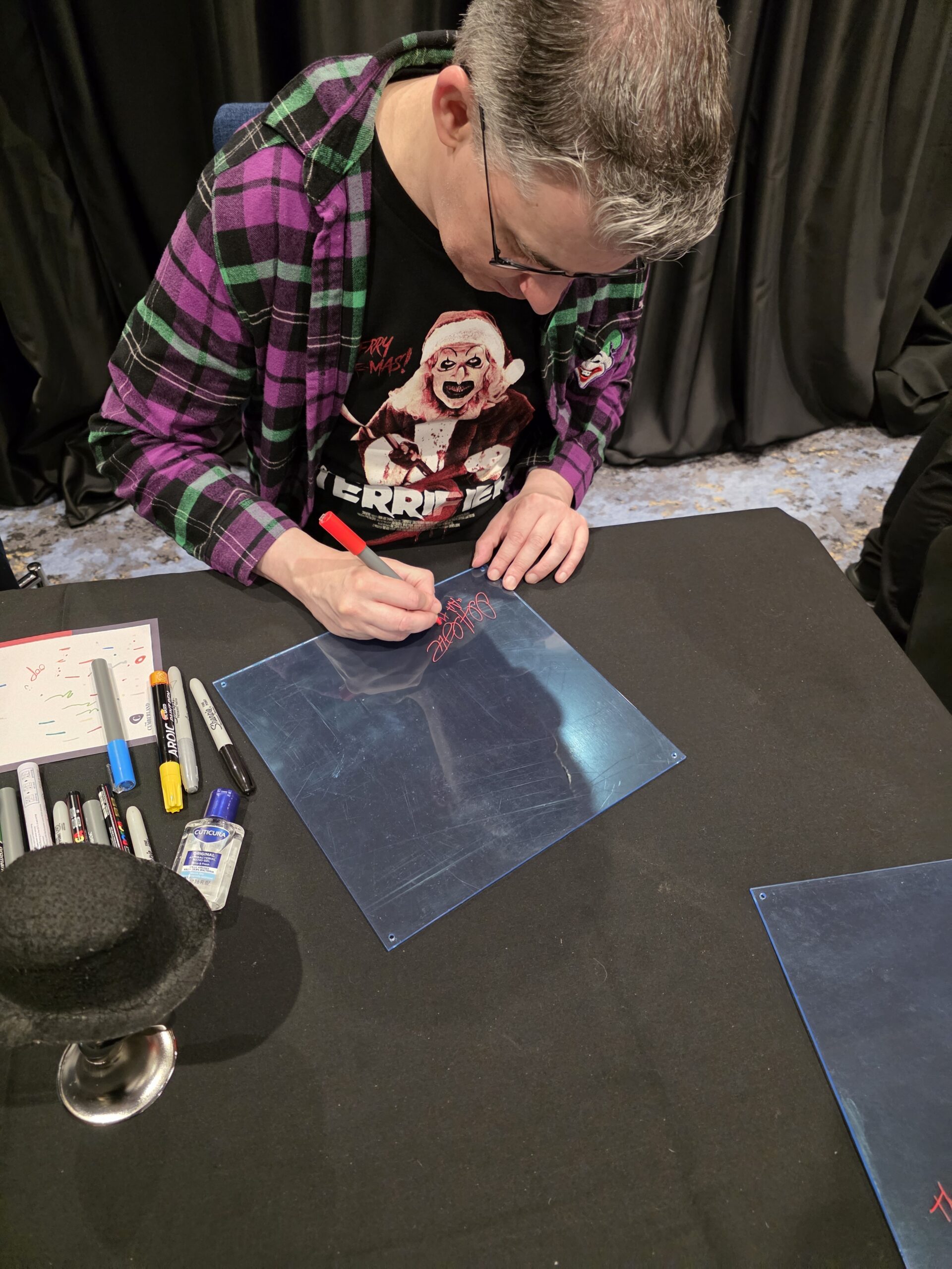 TERRIFIER ONE WRAPPED BOX WITH GLASSES SIGNED BY DAVID THORNTON - Image 10