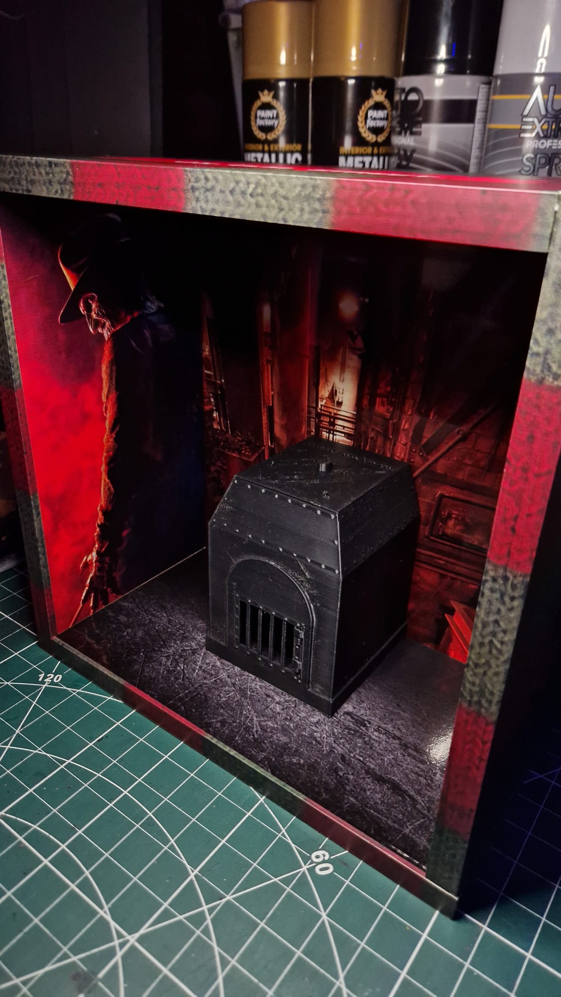 NIGHTMARE ON ELM STREET WRAPPED BOX - Image 7