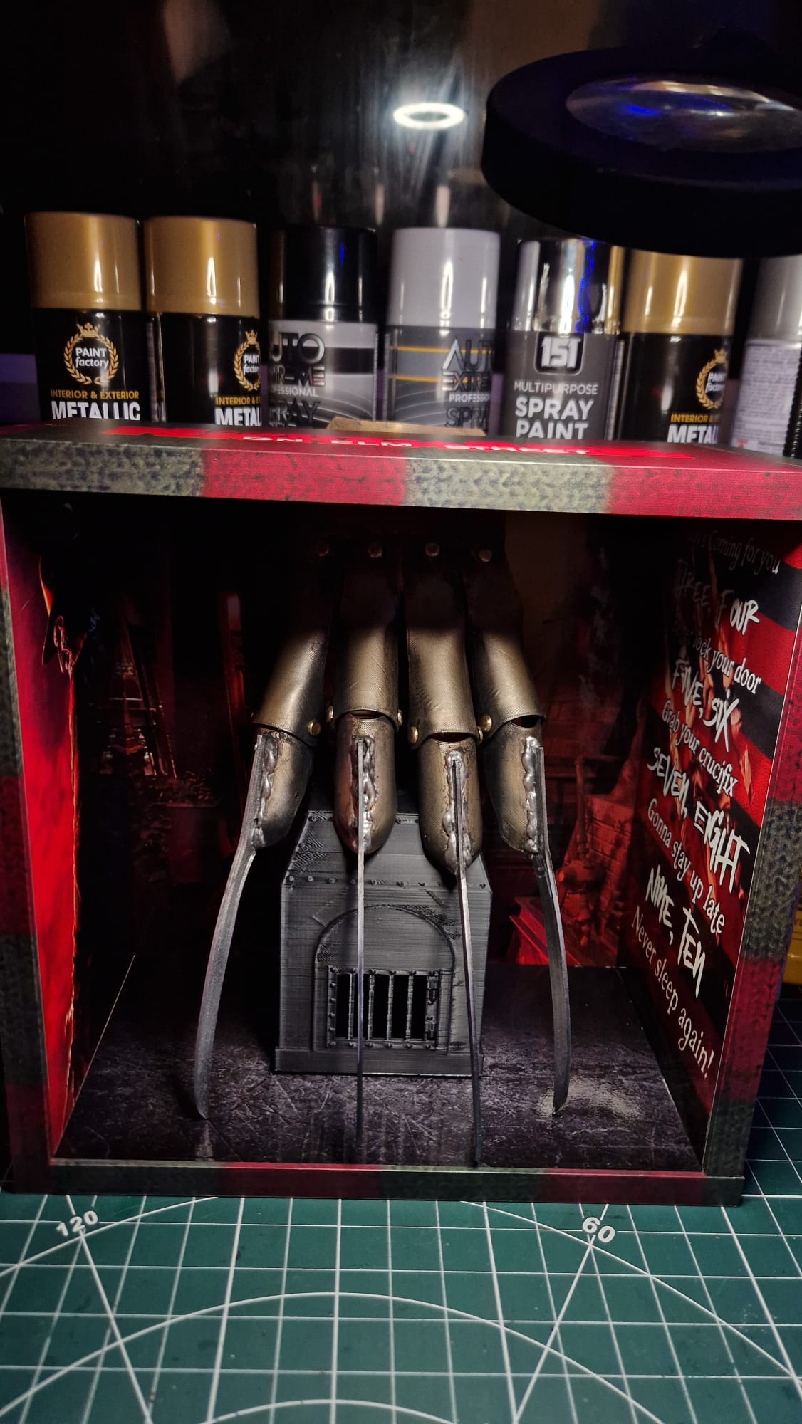 NIGHTMARE ON ELM STREET WRAPPED BOX - Image 11