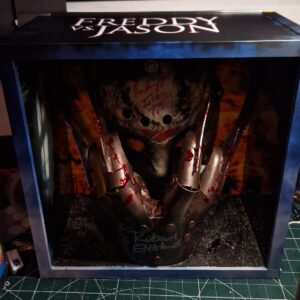 FREDDY VS JASON WRAPPED BOX SIGNED GLOVE AND MASK